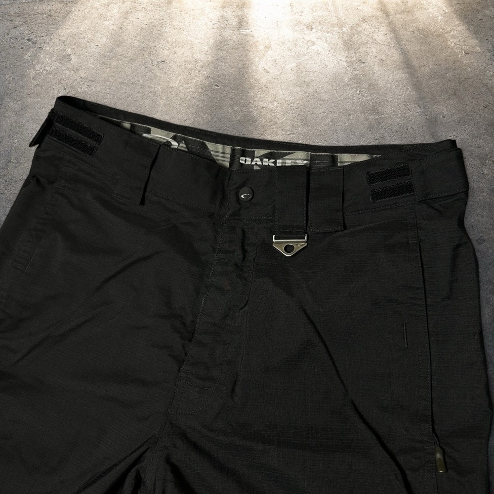 Oakley Baggy Fit Snow Pants Black Y2K Skater Snowboard Trousers Size Medium